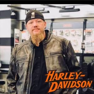 Meet your Posher, Earnie